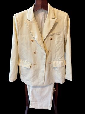 Manfinity men suit size M used once,in like new condition